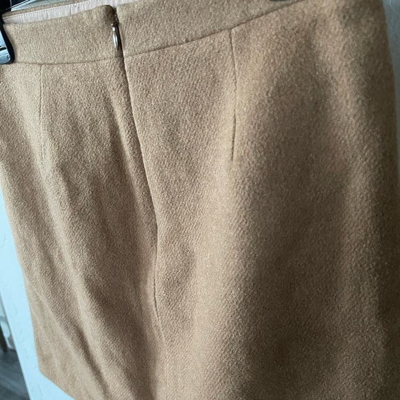 J. Crew| Wool, Laine Brown-Tan Mini Skirt with Ruffle Detail—Size 0••• - Picture 6 of 14